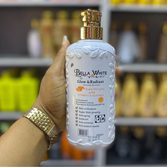 Glow &amp; Radiant Body Lotion - White &amp; Gold